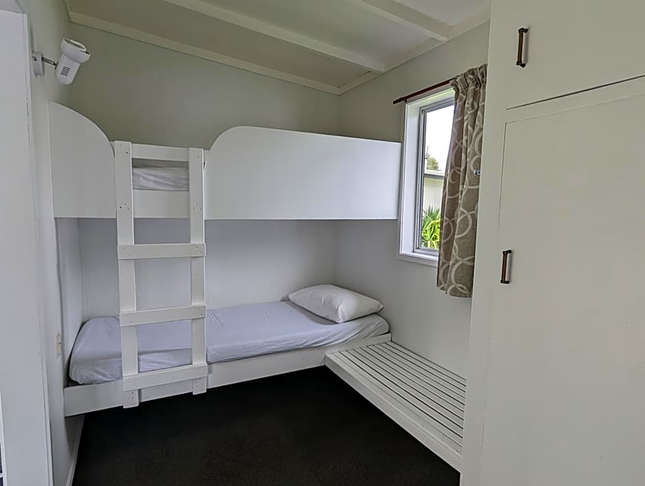 Holdens Bay Holiday Park