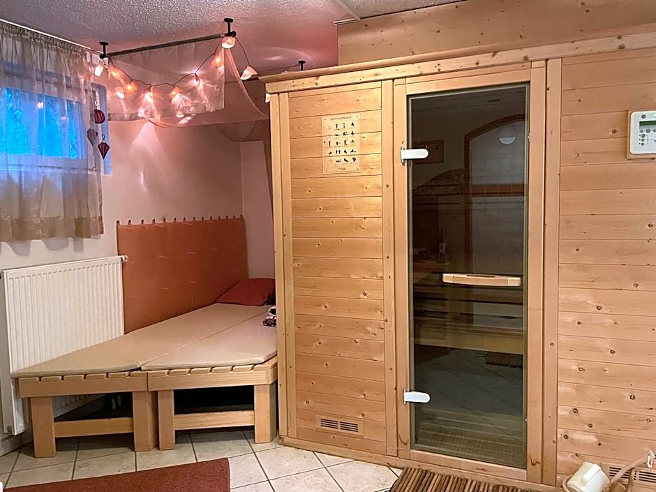 Schöne Wohnung mit Pool und Sauna zum Wohlfühlen