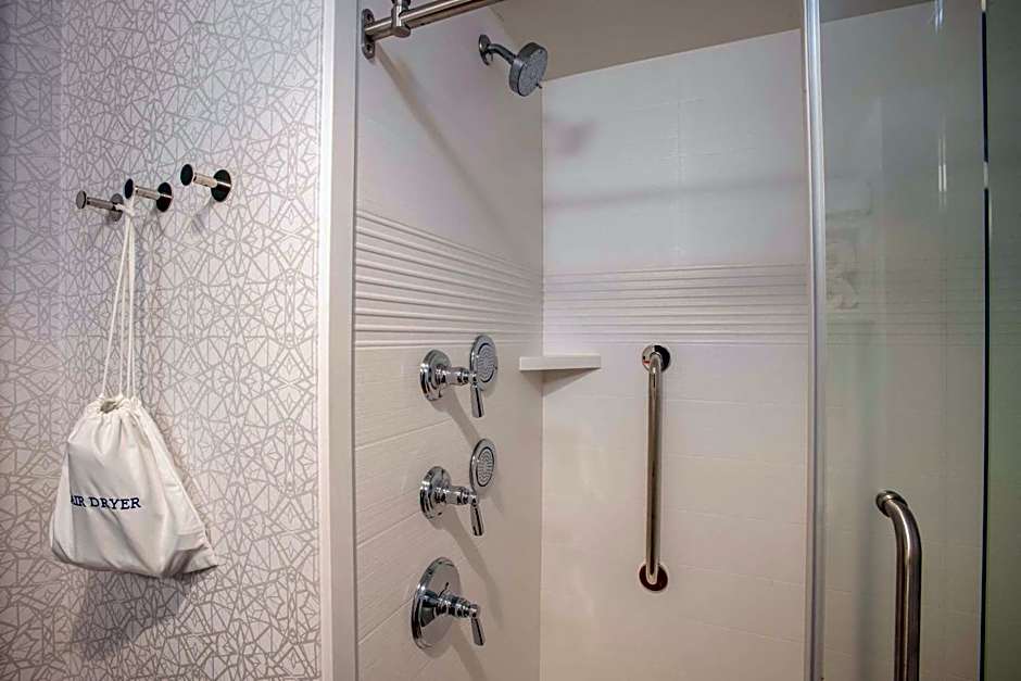 Hampton Inn by Hilton Richwood Cincinnati South