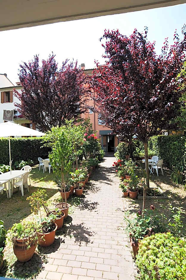 Hotel La Toscana