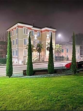 Hotel Villa Maranello