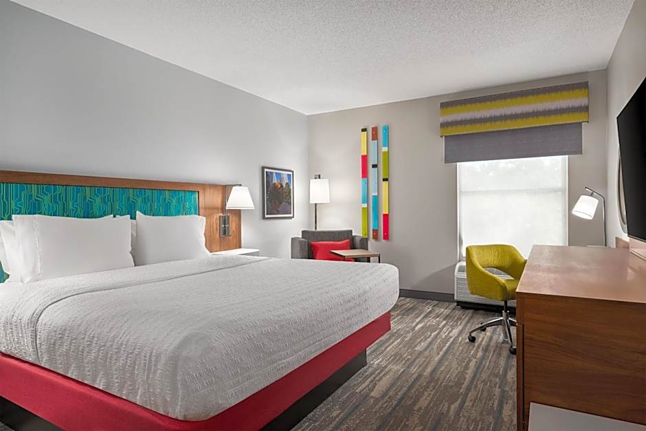 Hampton Inn & Suites Charlotte-Arrowood Rd.