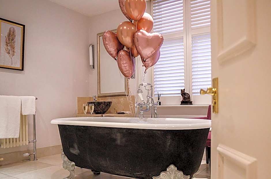 Alexander House Hotel & Utopia Spa