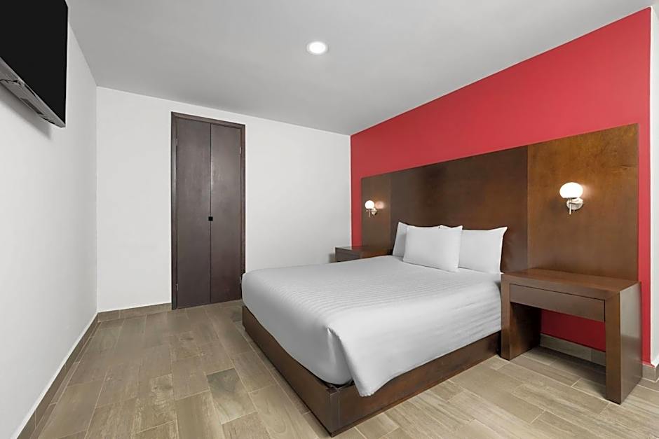 Ramada by Wyndham Tampico Centro