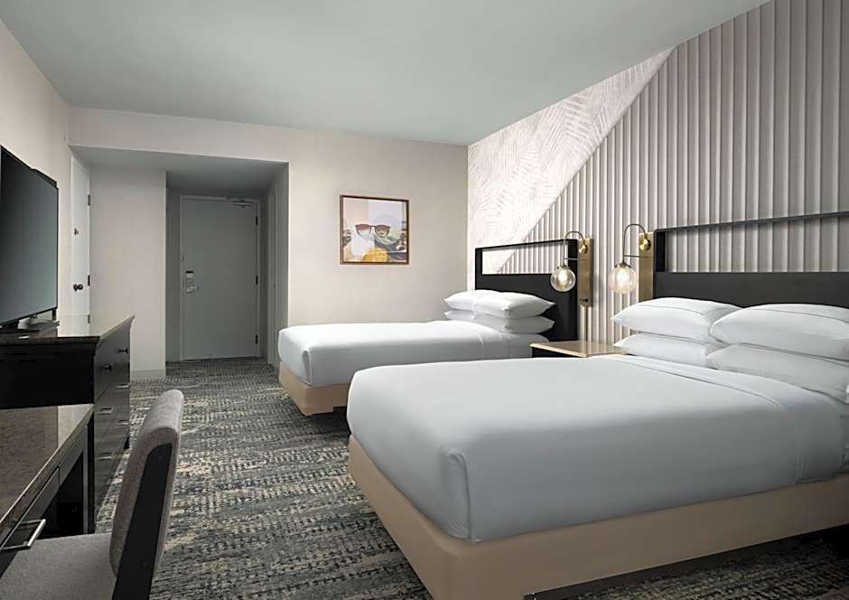 Hotel Fera Anaheim, a DoubleTree by Hilton