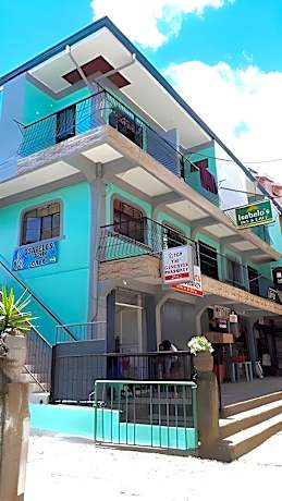 Triple Room with Shared Bathroom