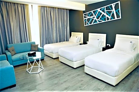 Deluxe Triple Room