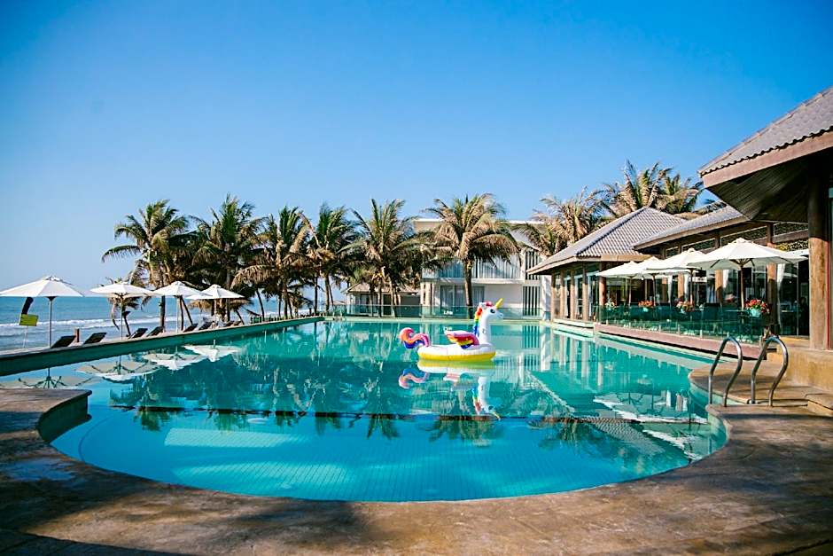 Photo 1 of 50 of Villa Del Sol Beach Resort & Spa