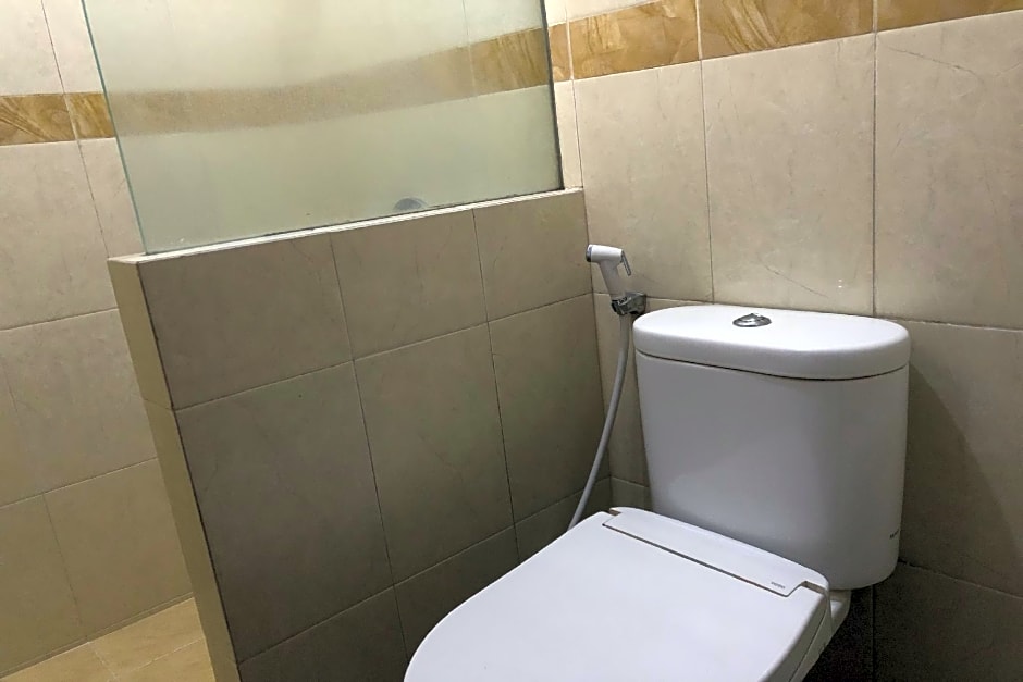 Hotel Baru Inn Batu Redpartner – Batu, ID