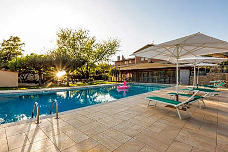 Catignano Hotel