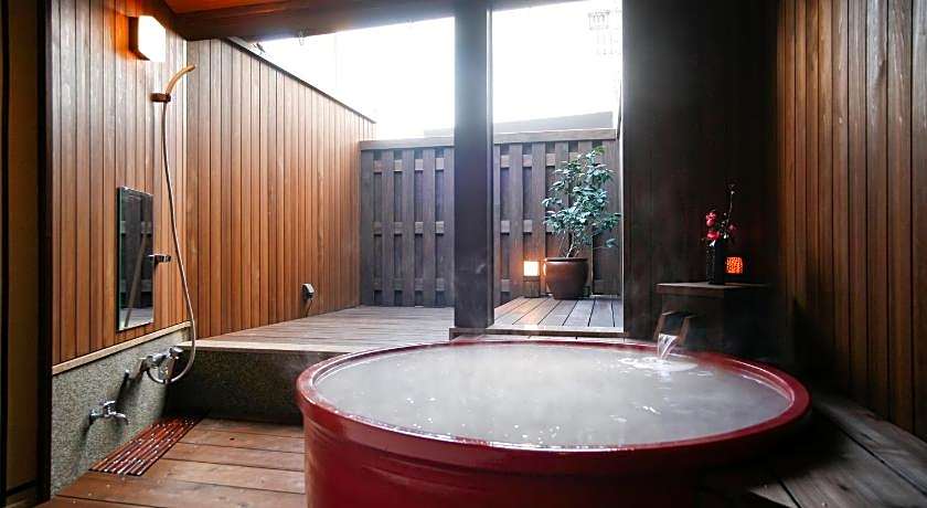Kinosaki Onsen Ryokan Tsubakino