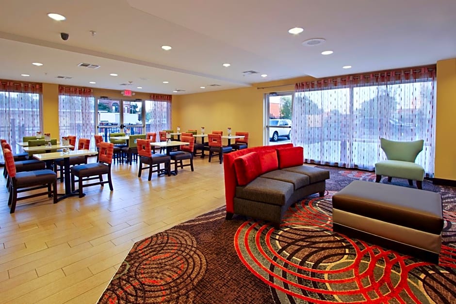 Holiday Inn Express Augusta Downtown By IHG
