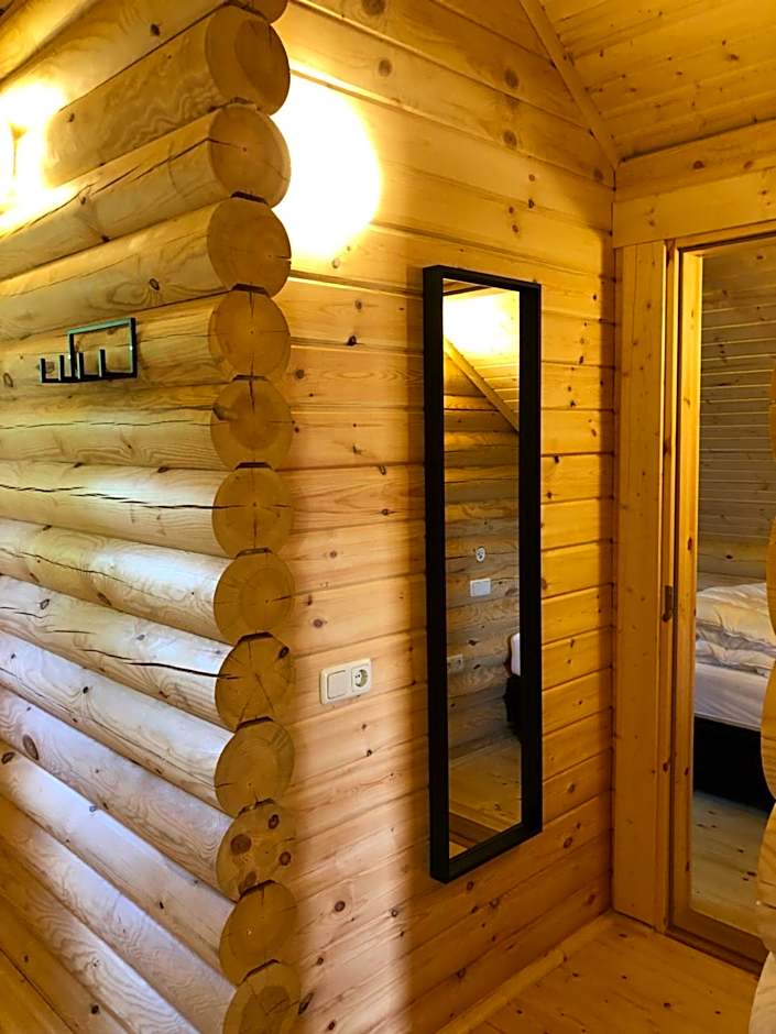 Boomstamhuis High Chaparral