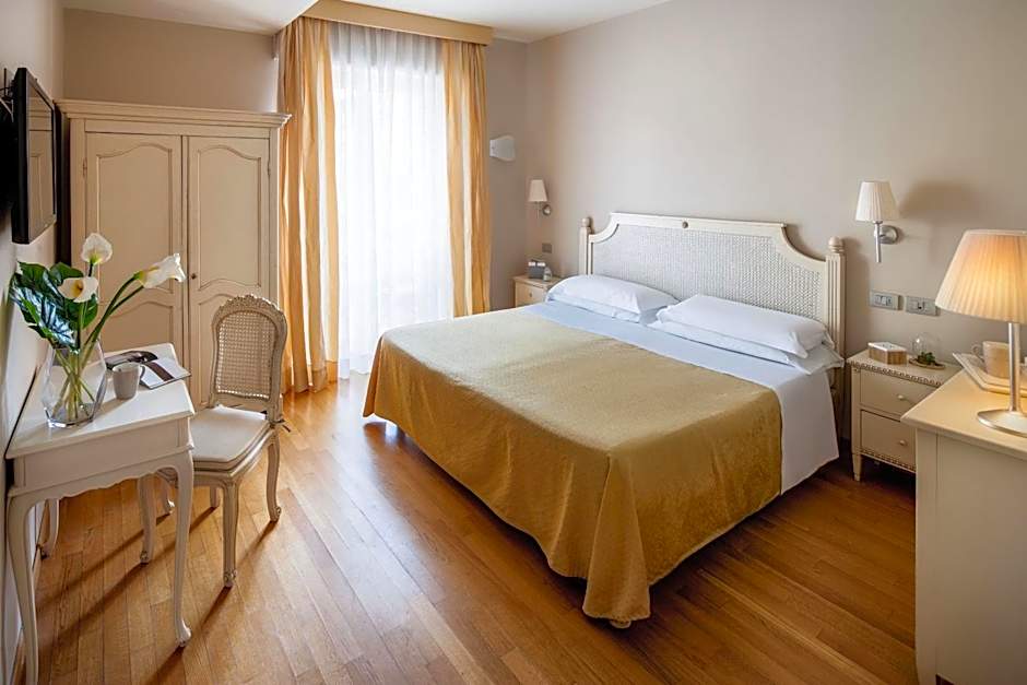 Hotel Dei Fiori Restaurant - Meeting & Spa