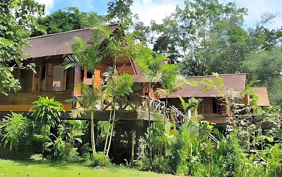Art's Riverview Lodge