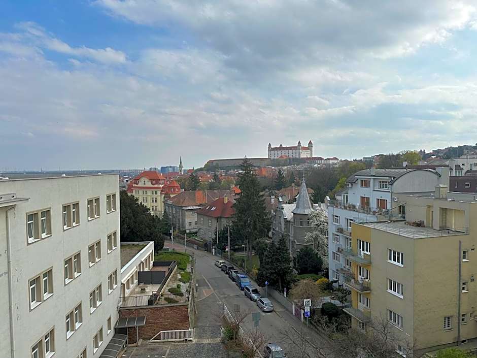 Mamaison Residence Sulekova Bratislava