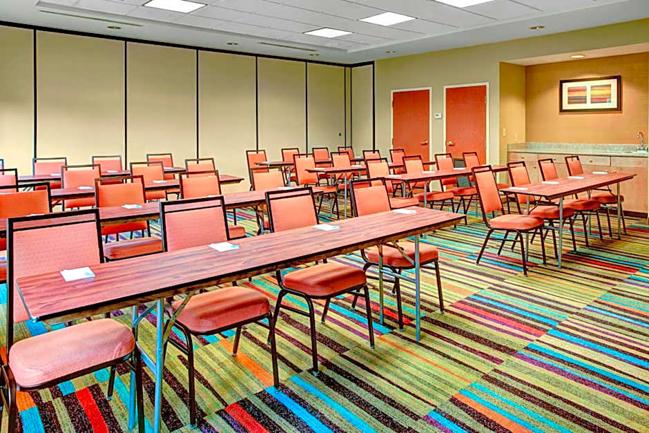Fairfield Inn & Suites by Marriott Atlanta Stonecrest