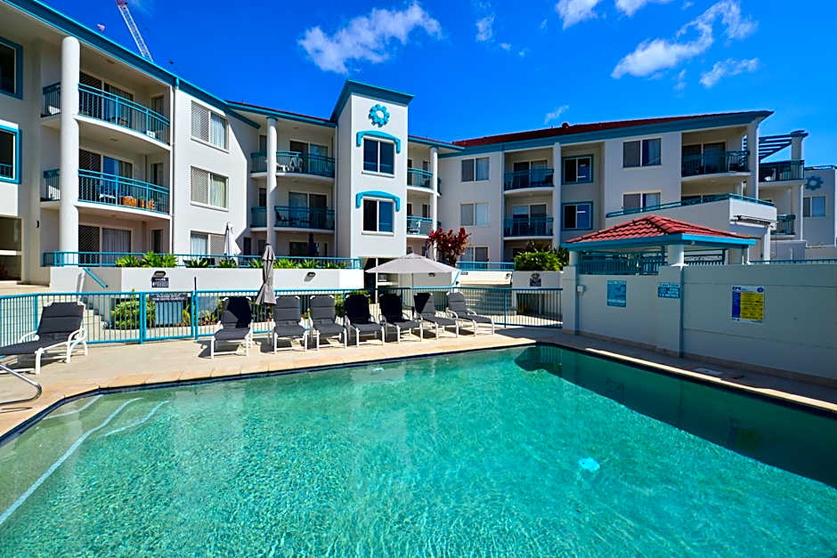 Paradise Isles Apartments