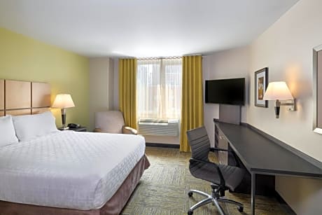 Studio Queen Suite - High Floor