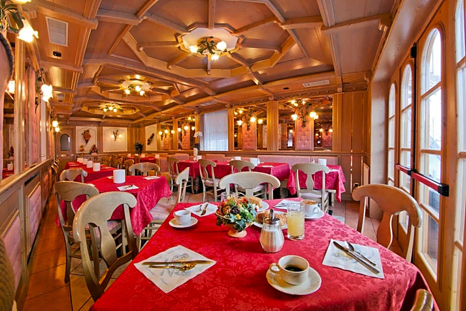 Hotel Cristallo