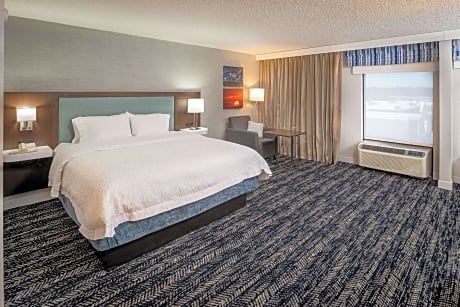 Queen Bed Non Smoking