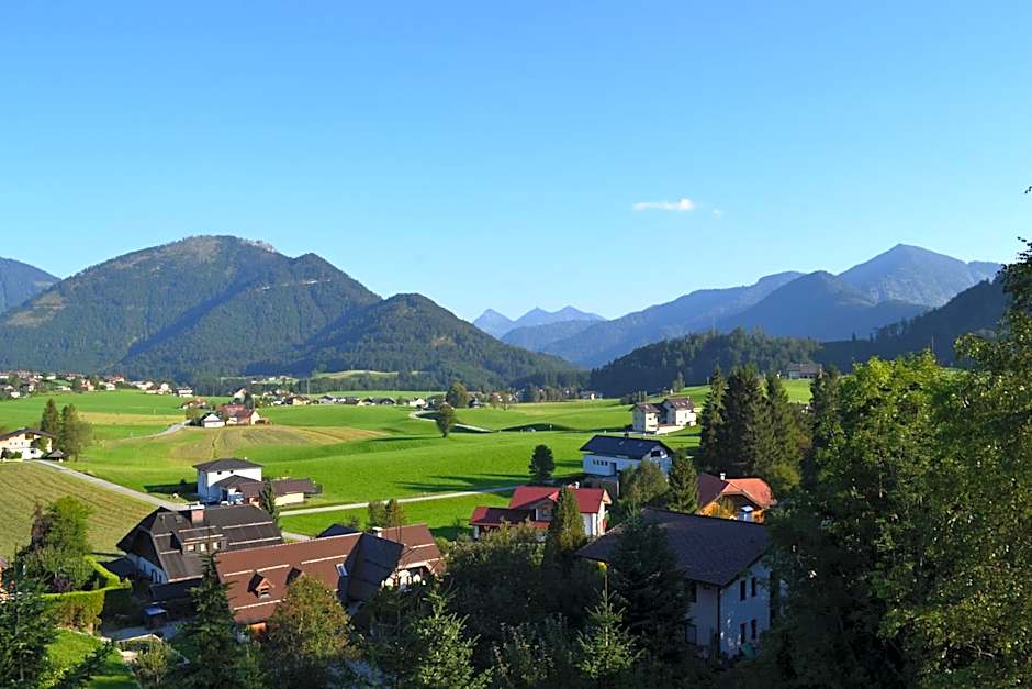 Appartements Ferienwohnungen Alpenblick