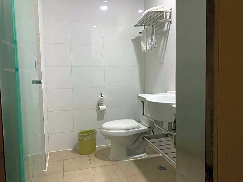 Hanting Hotel Qingdao Hai'er Industrial Park Metro Building Station