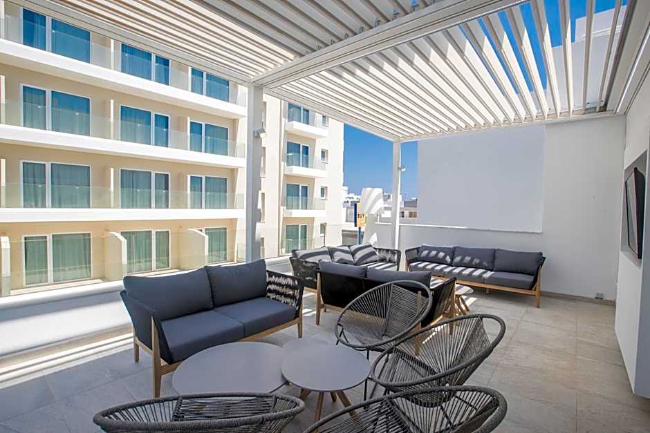 Kokkinos Boutique Hotel