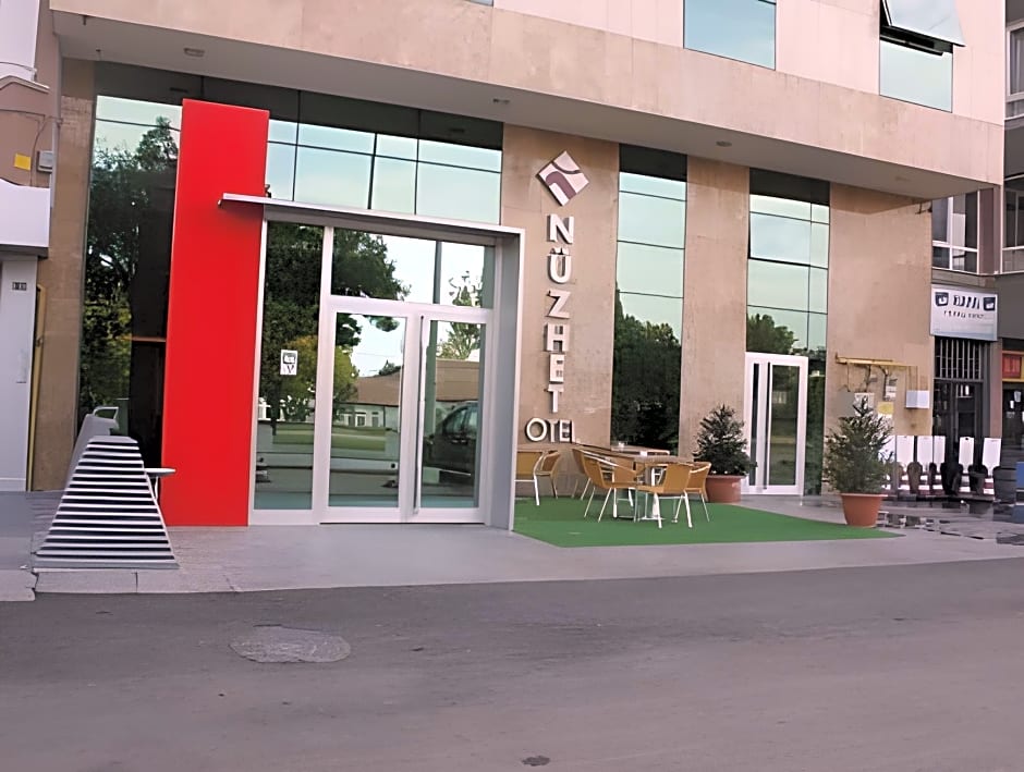 Nüzhet Otel