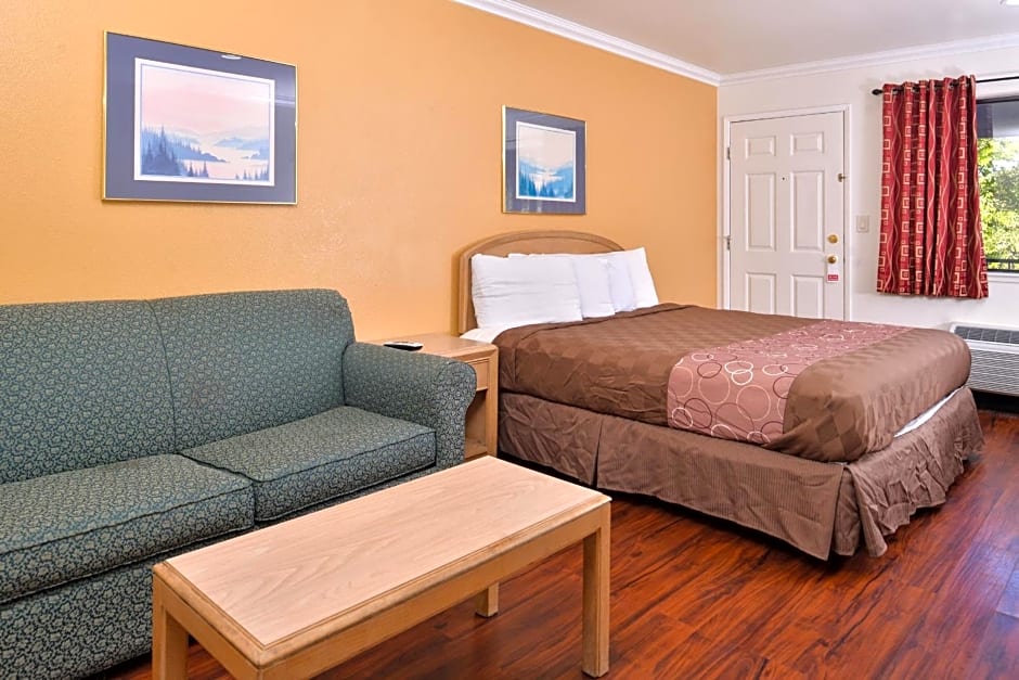 Americas Best Value Inn and Suites Clearlake