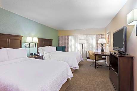 Premium Room with Two Double Beds