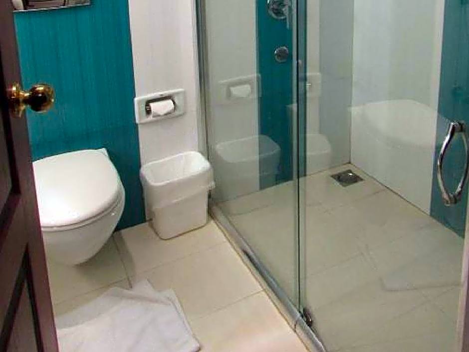 Shenbaga Hotel & Convention Centre