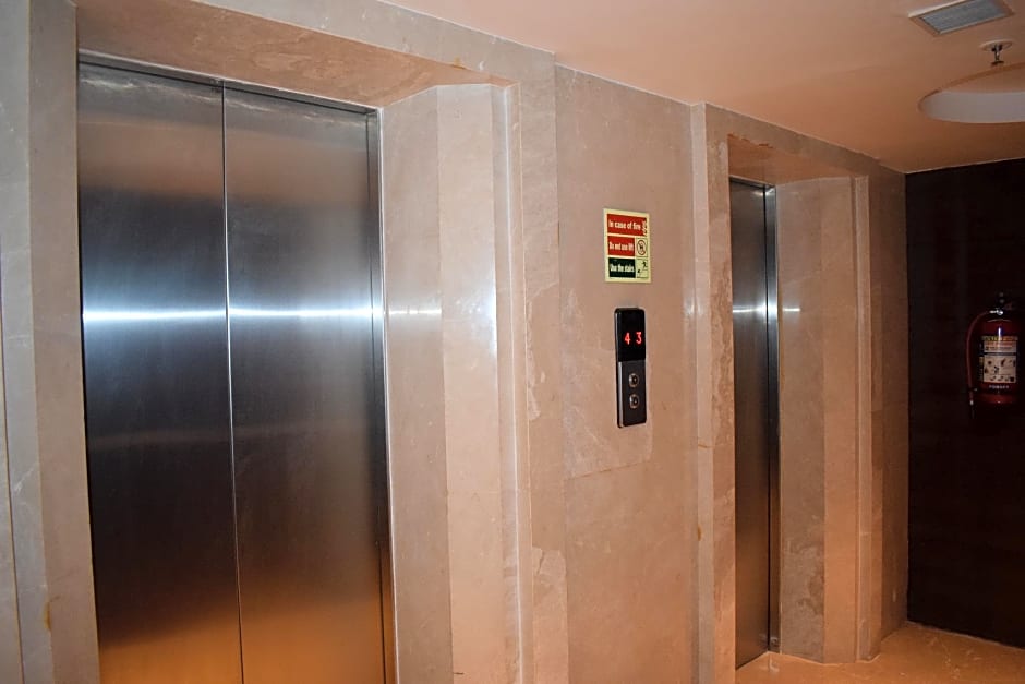 Country Inn & Suites by Radisson Manipal