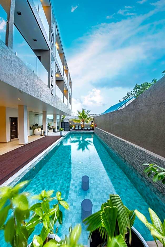 Sky Beach Maldives - Dhiffushi