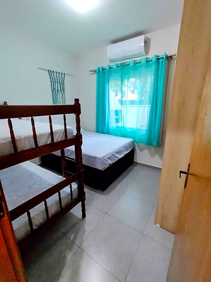 Casa do Farol em Itapoá - 290 Metros da Beira Mar