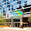 Aloft Chicago Downtown River North