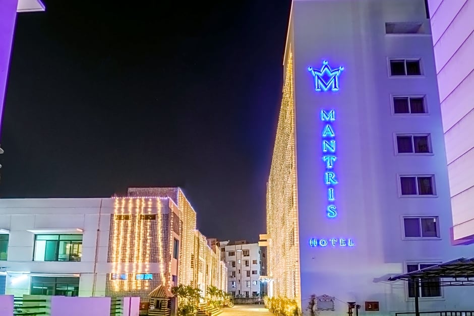 Mantris Hotel