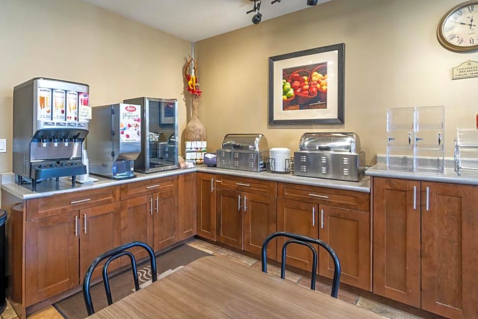 Devonian Hotel and Suites