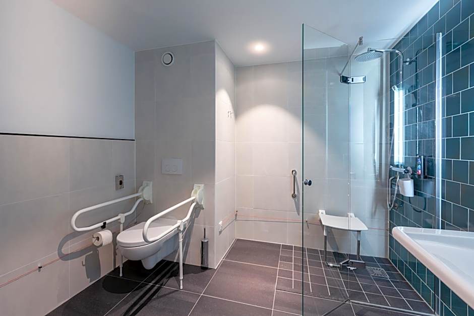 Holiday Inn - the niu, Fender Amsterdam By IHG