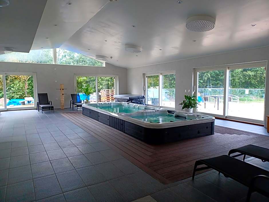 Solstickan Hotell & Vandrarhem