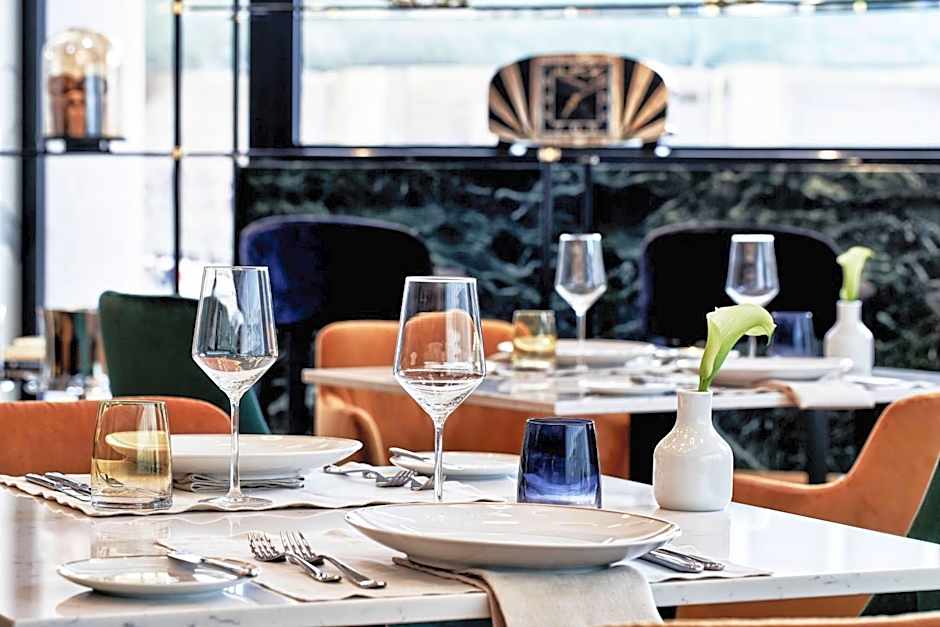 Academias Hotel, Autograph Collection