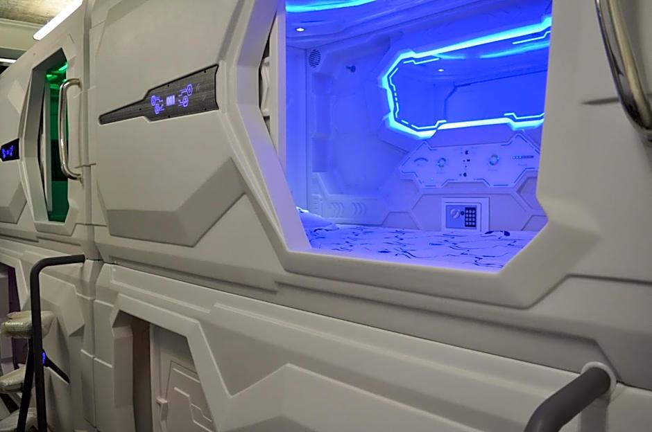 Cosmos Capsule Hub London