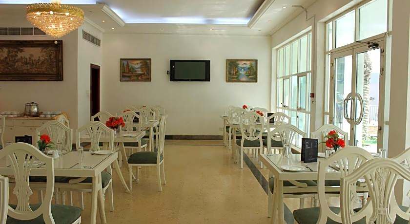 Royal Residence Hotel Apartments