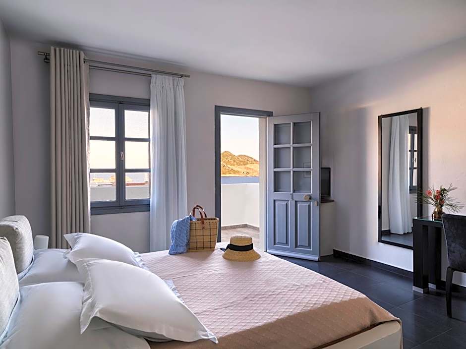 Petra Hotel & Suites