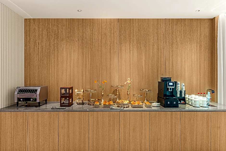 Holiday Inn Express Yiwu International Trade City By IHG