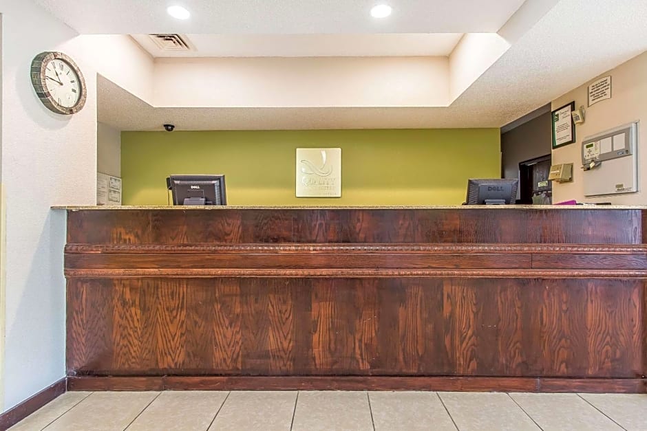 Quality Inn & Suites La Vergne