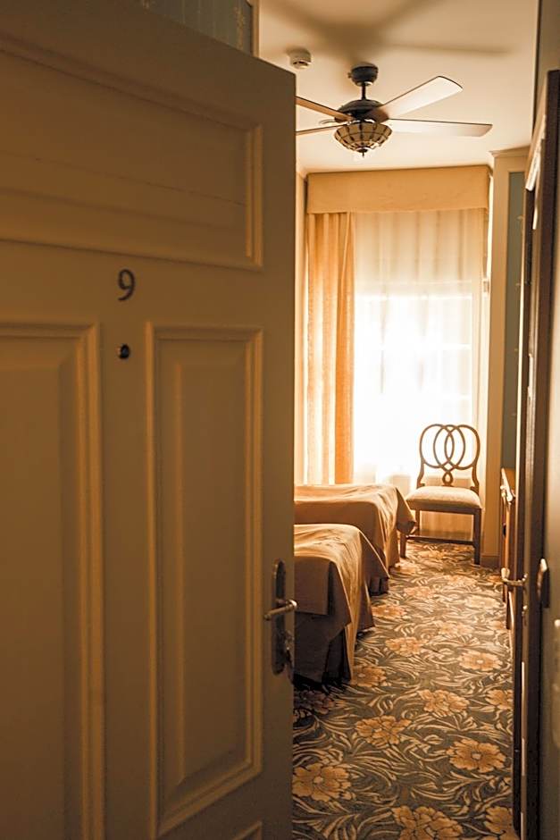 Ekesparre Boutique Hotel