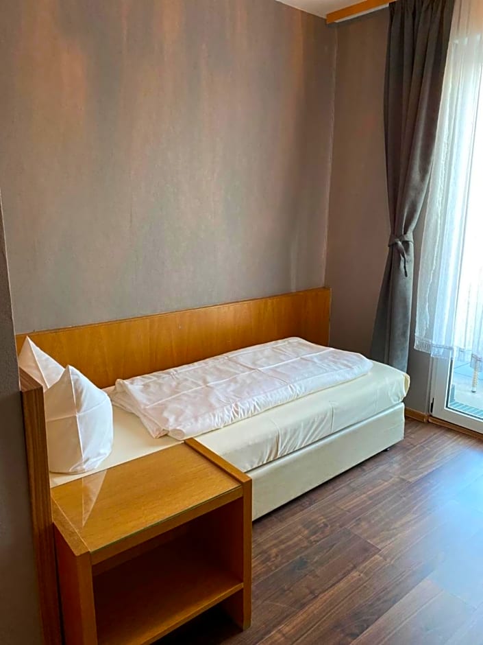Hotel Rheinstein
