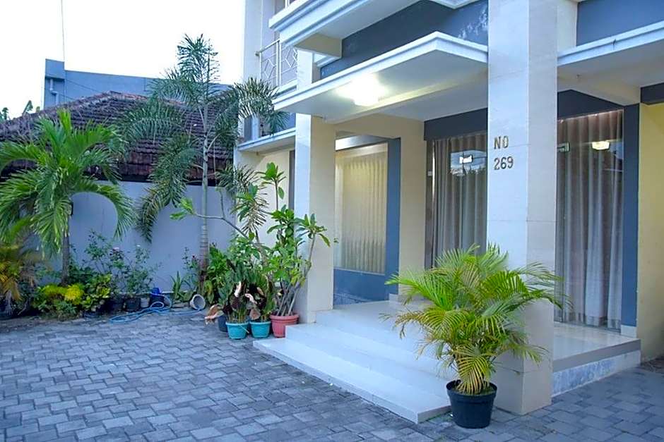 RedDoorz Syariah near Jogja City Mall 2