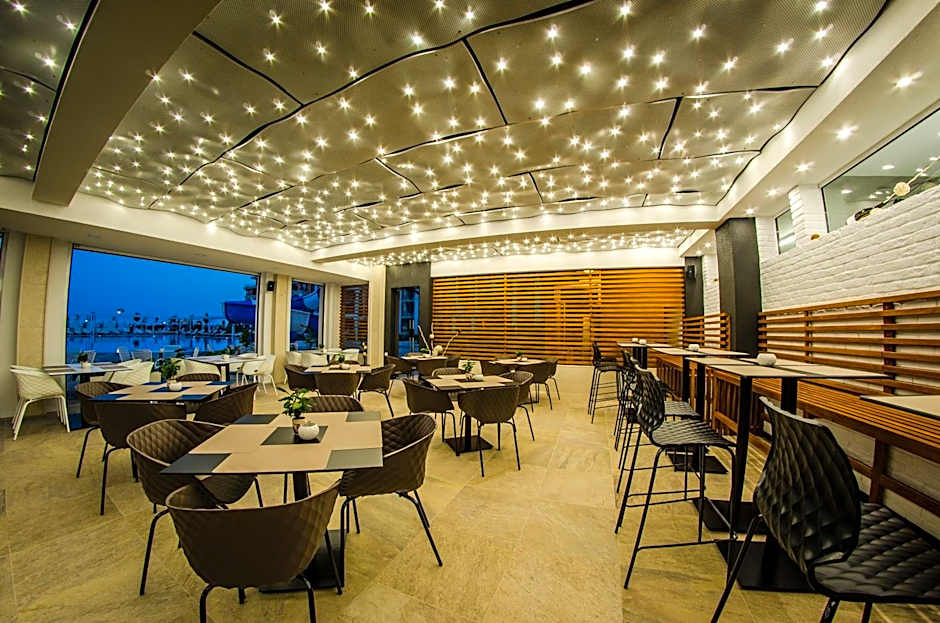 Premier Fort Club Hotel - Full Board